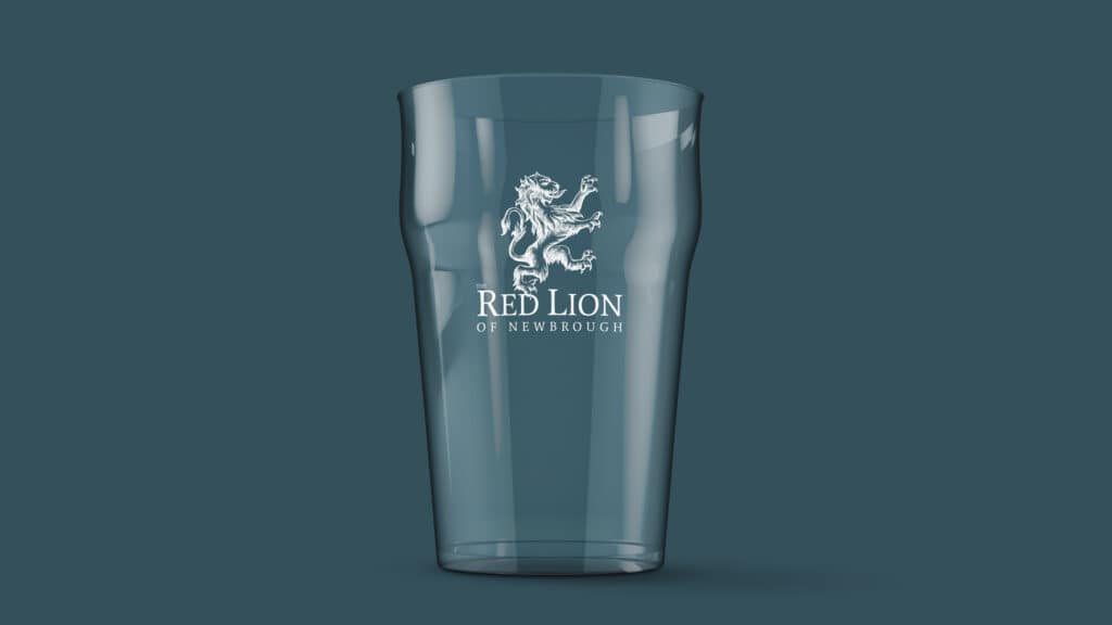 red-lion-pub-newbrough-pint-glass
